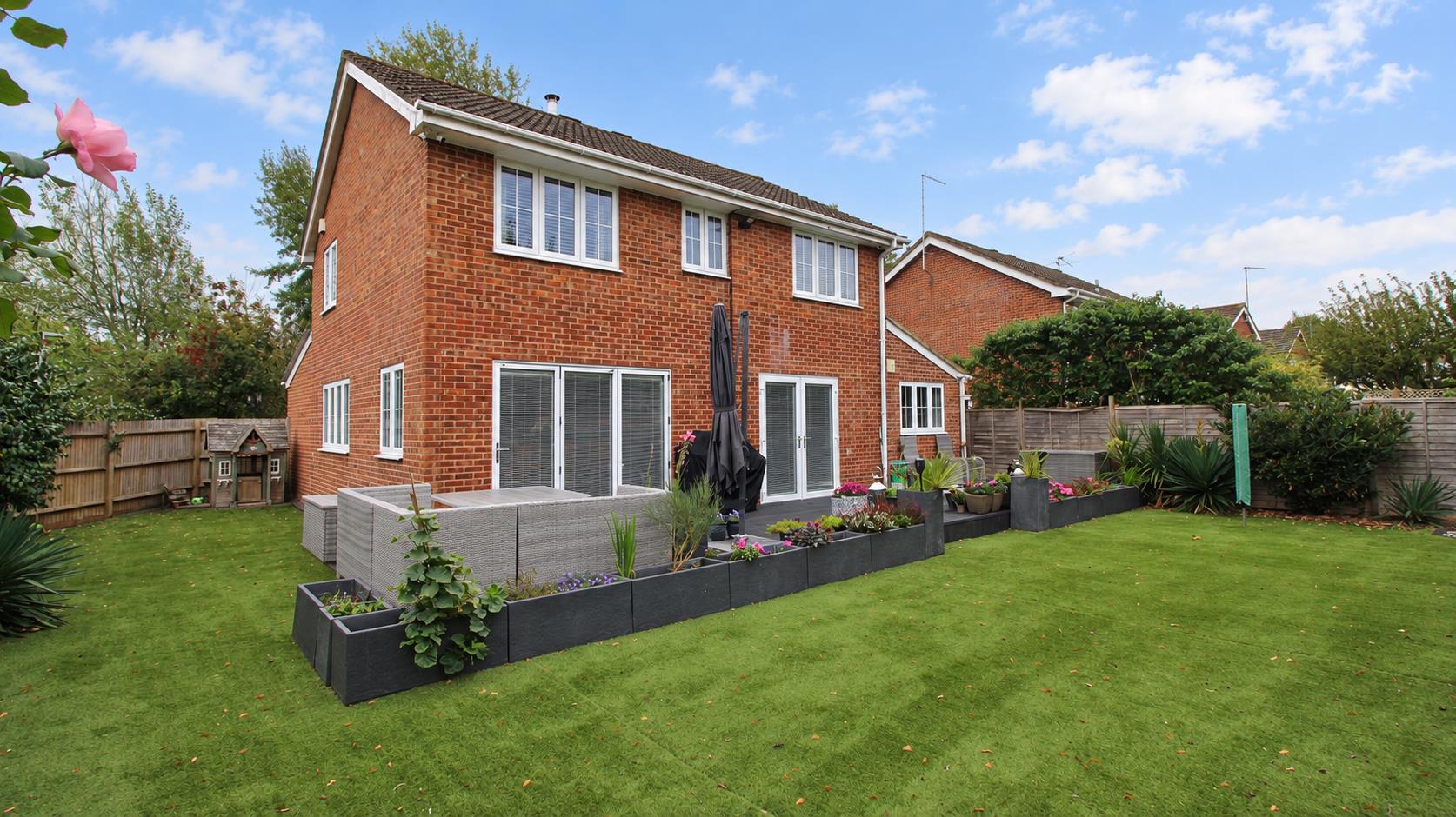 Sulham Lane, Pangbourne, Reading